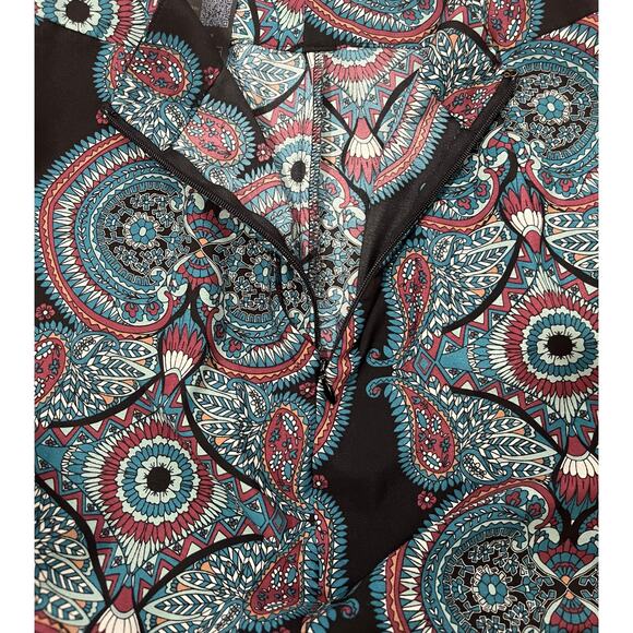 Marciano Side Zipper Paisley Print Pants - Picture 5 of 8